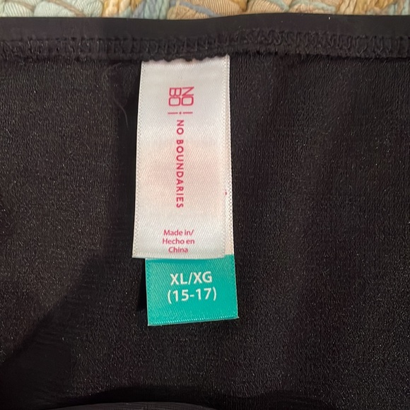 Swim bottoms, full coverage on bottom, new - Picture 4 of 4